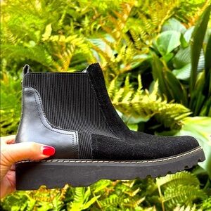 NEW Donald Pliner Suede Leather Boots Ankle 6.5